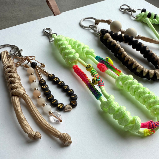 🧵Parcarod – Knot your Style: Taschen- & Schlüsselanhänger