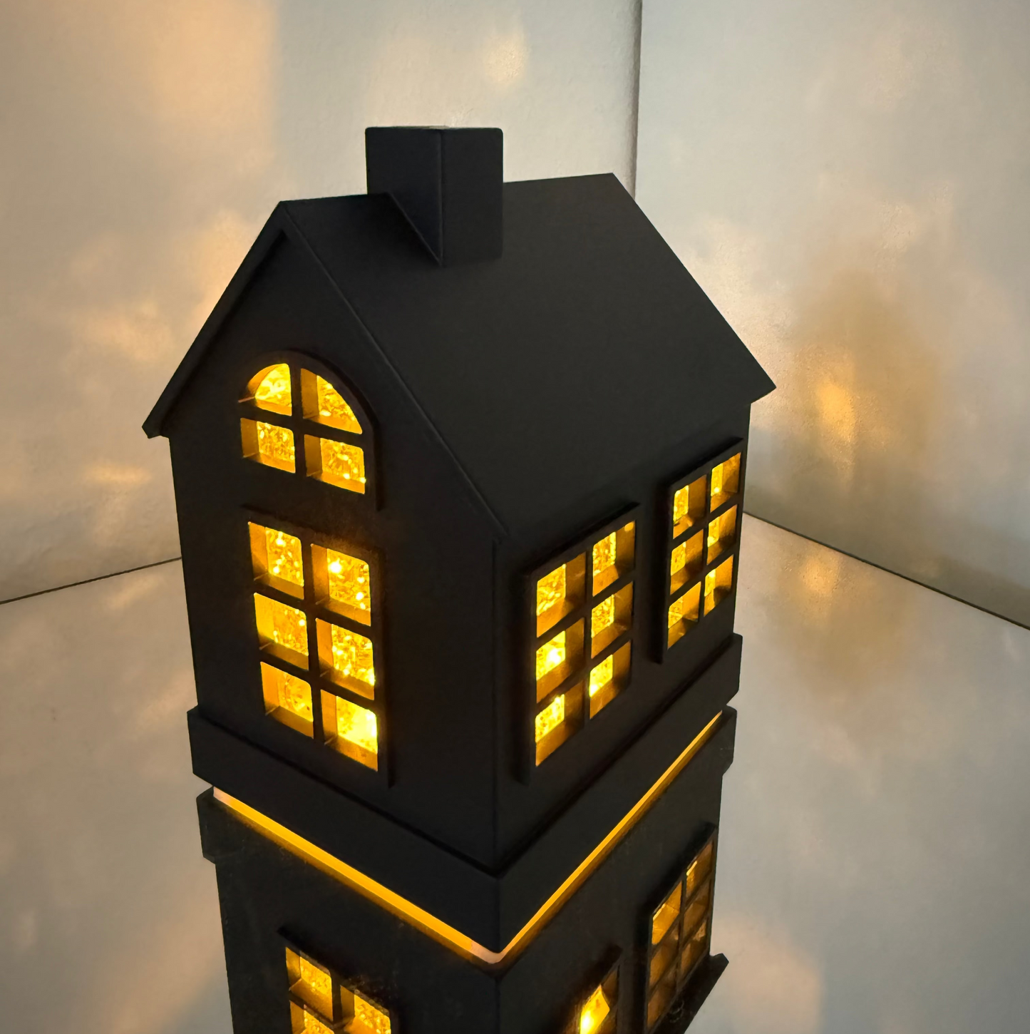 LED-Leuchte "Glamor House" – 16 cm